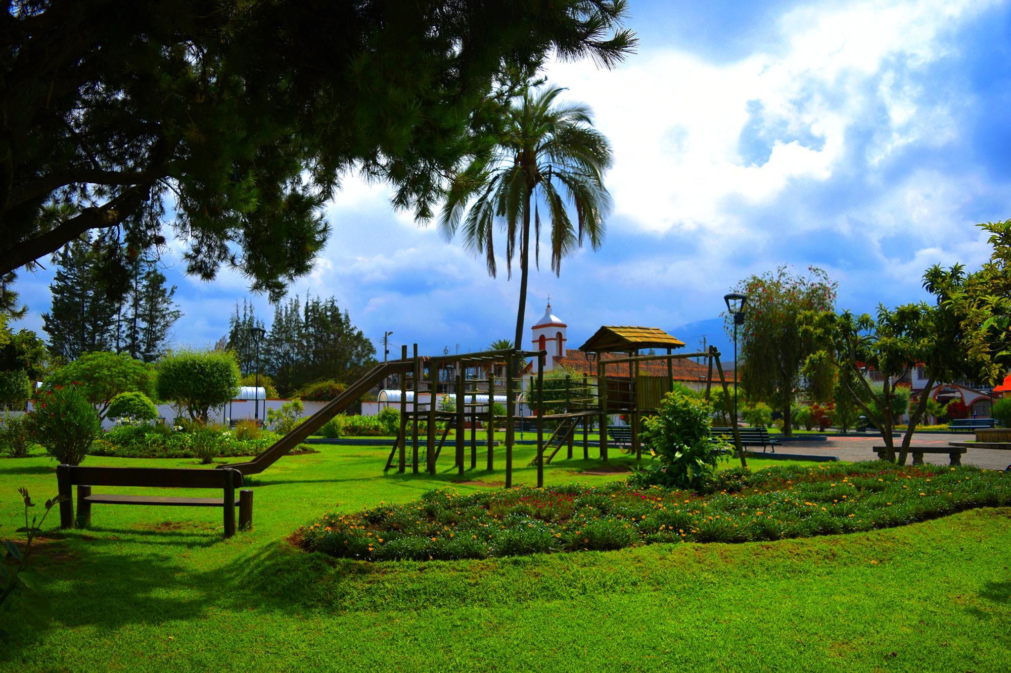 Hostal El Parque Tababela Buitenkant foto
